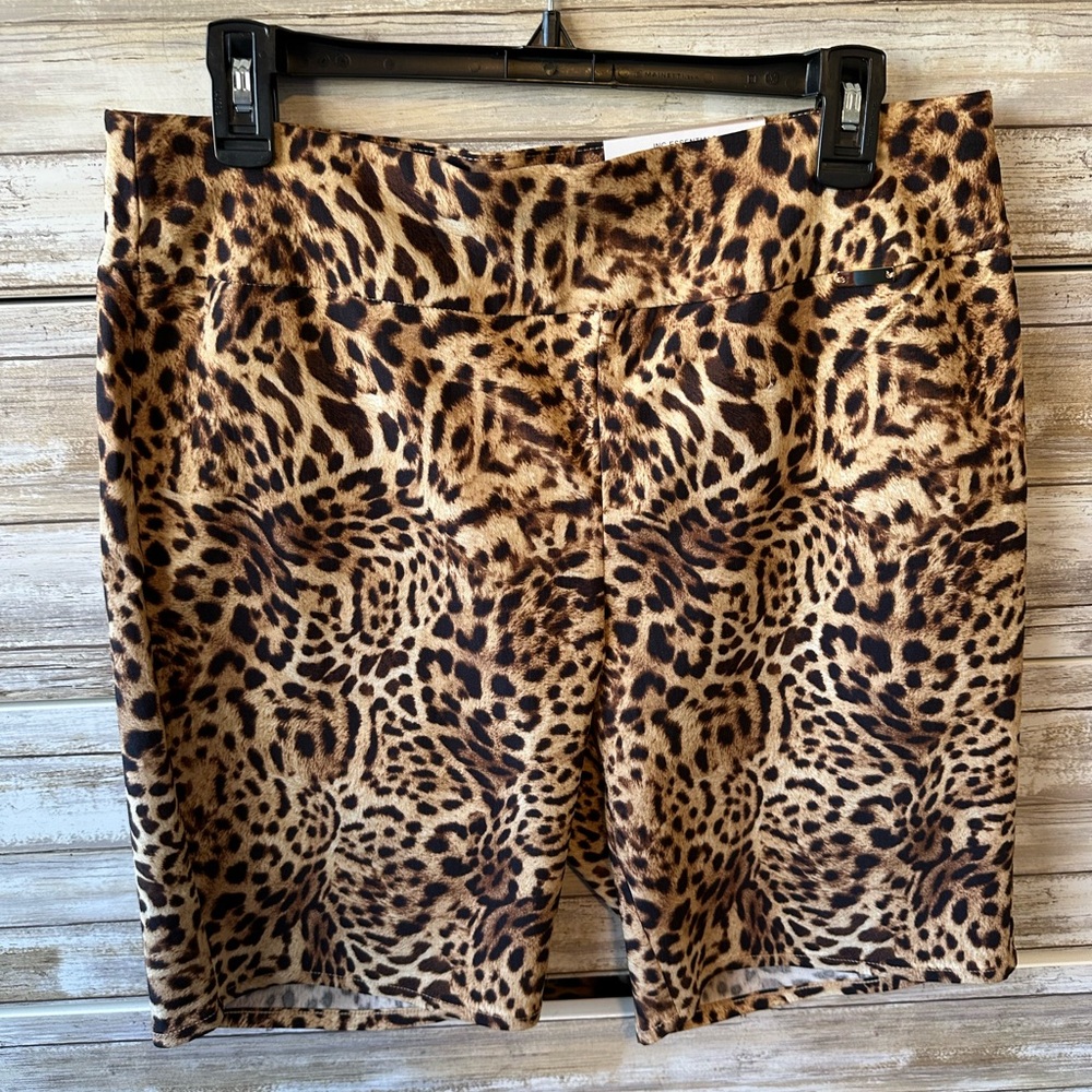 🐆 NWT INC Leopard Print Bermuda Shorts Size 12 Stretch Mid Rise